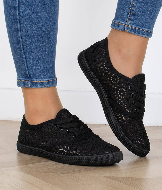 CZARNE TENISÓWKI TRAMPKI KORONKOWE KLASYCZNE 8