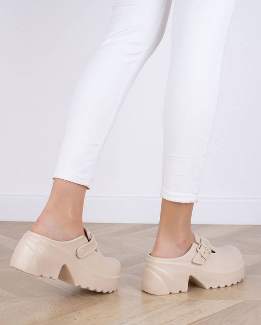 BEŻOWE KLAPKI CHODAKI NA PLATFORMIE MEDINA 5