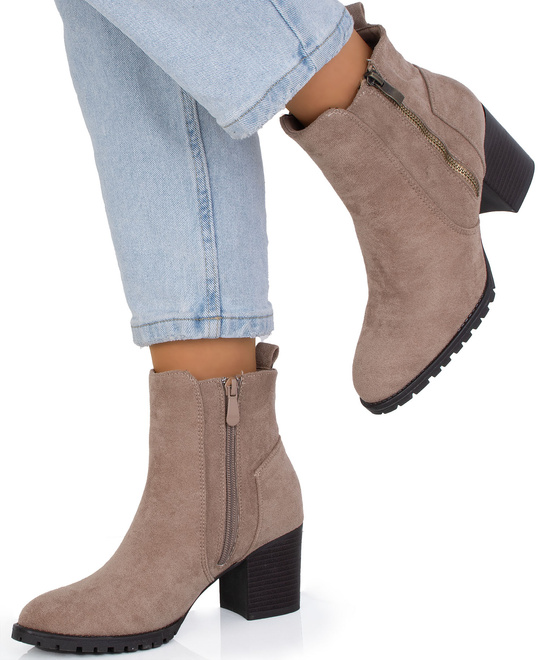 KHAKI DAMSKIE BOTKI NA SŁUPKU ZAMSZOWE GOLIA 4