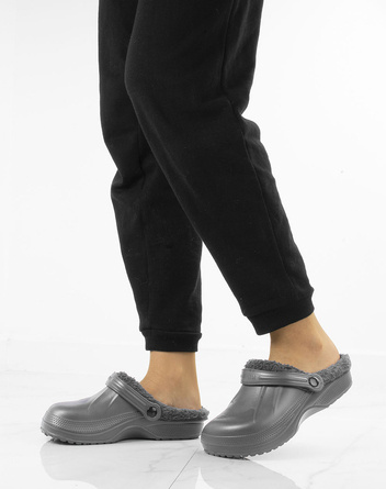 SZARE OCIEPLANE CHODAKI PIANKOWE