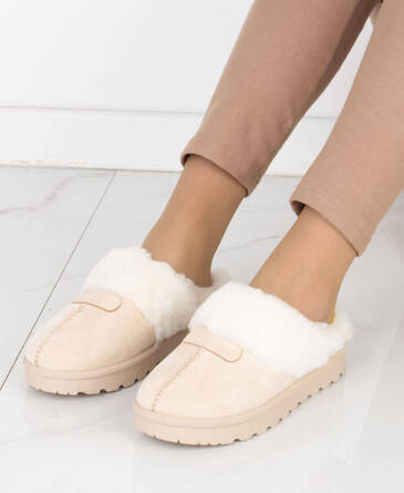 BEŻOWE KAPCIE OCIEPLANE PLATFORMA WSUWANE DICY