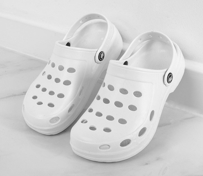 BIAŁE LEKKIE KLAPKI CHODAKI 3