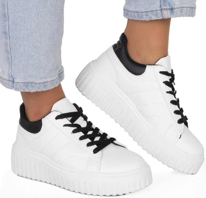 BIAŁE SNEAKERSY TRAMPKI KLASYCZNE NA PLATFORMIE TRICK 2