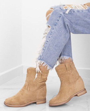 BEŻOWE BOTKI KOWBOJKI NA KOTURNIE JESSICE