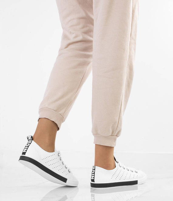 BIAŁE TRAMPKI DAMSKIE TENISÓWKI AŻUROWE MEDISON 8