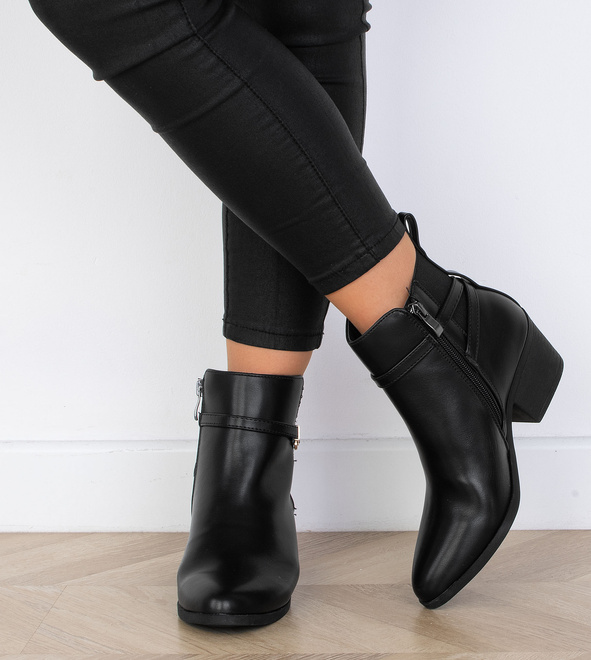 CZARNE DAMSKIE BOTKI NA SŁUPKU SKÓRZANE NA ZAMEK OLIO 7