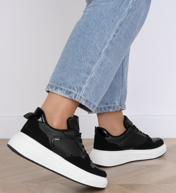 CZARNE TRAMPKI SNEAKERSY NA PLATFORMIE SISAL 8