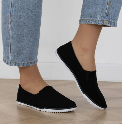 CZARNE TENISÓWKI SLIP ON LYCRA ADELIN