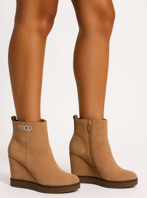 DAMSKIE BEŻOWE ZAMSZOWE BOTKI NA KOTURNIE NOSRE 4
