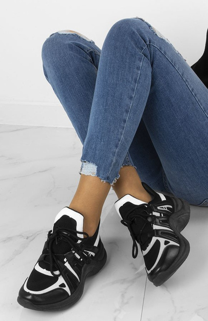 CZARNE SNEAKERSY NA GRUBEJ PODESZWIE OLINES