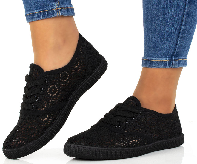 CZARNE TENISÓWKI TRAMPKI KORONKOWE KLASYCZNE 3