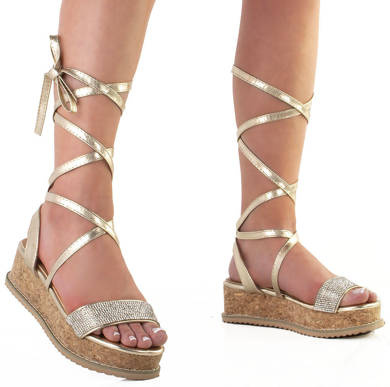 ZŁOTE SANDAŁY NA PLATFORMIE CYRKONIE LILIAN