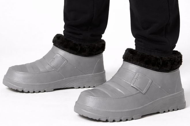 SZARE OCIEPLANE KLAPKI CHODAKI KROKSY  4