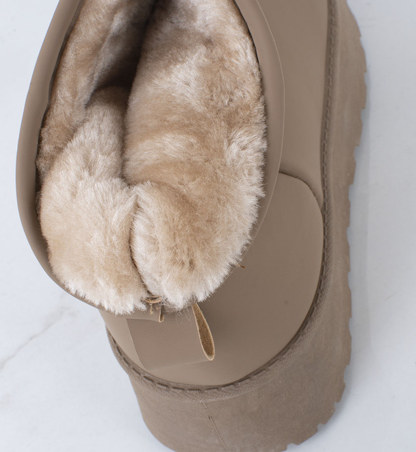BEŻOWE OCIEPLANE ŚNIEGOWCE BOTKI NA PLATFORMIE NEVELA 6