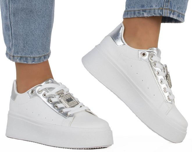 BIAŁE SNEAKERSY SKÓRZANE NA PLATFORMIE DAIZY 4