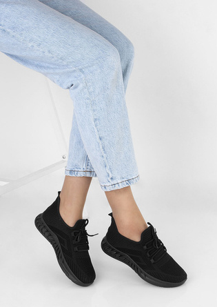 CZARNE LEKKIE SPORTOWE SNEAKERSY ADELIA