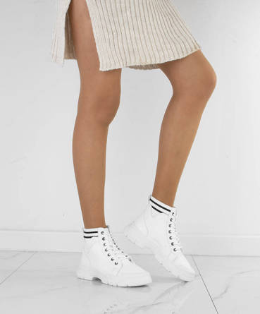 BIAŁE OCIEPLANE BOTKI TRAPERY AMERITA