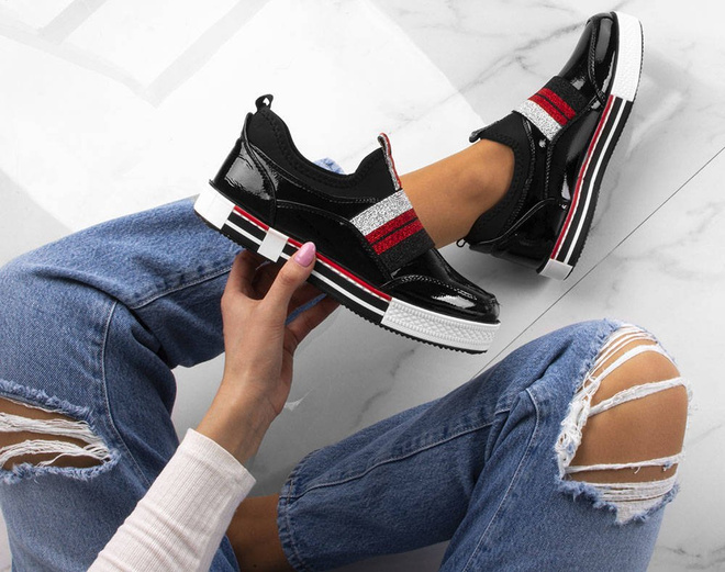 CZARNE WSUWANE BUTY SPORTOWE TORAS 2