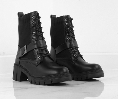 CZARNE TRAPERY GLANY BOTKI SIMONS