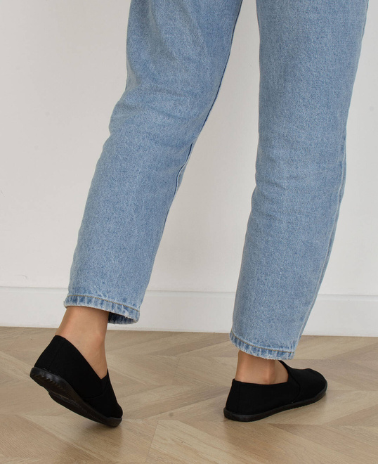 CZARNE TENISÓWKI TRAMPKI WSUWNE SLIP ON ELASTAN ELVE 7