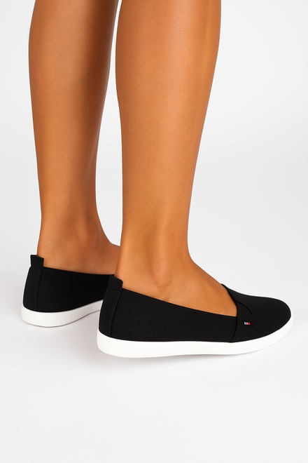 CZARNE TENISÓWKI CZESZKI WSUWANE FLAGA 2