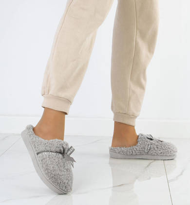 SZARE OCIEPLANE KAPCIE KLAPKI