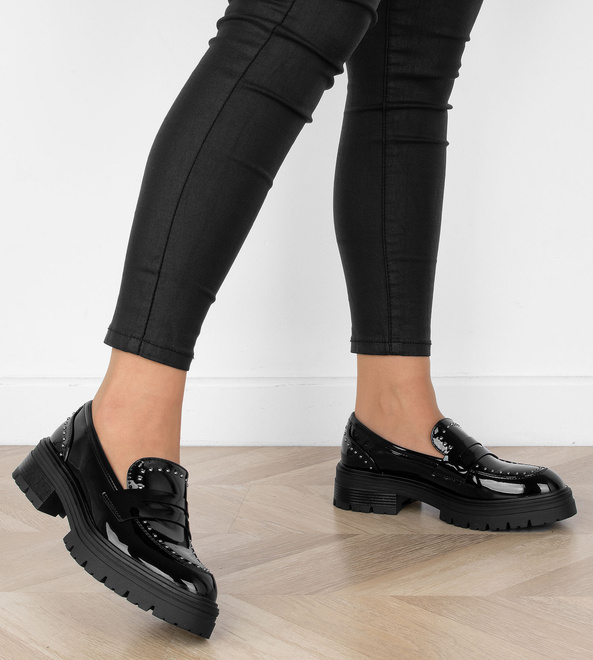 DAMSKIE CZARNE MOKASYNY LAKIEROWANE PÓŁBUTY HANO 5