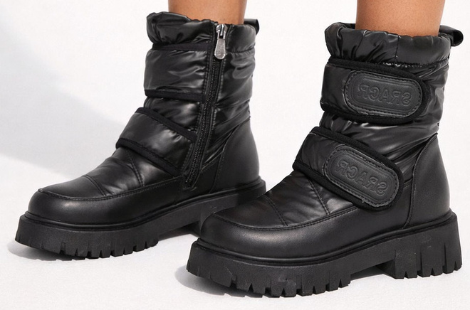 CZARNE ŚNIEGOWCE BOTKI OCIEPLANE NA PLATFORMIE 4