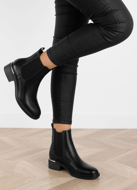 CZARNE BOTKI SKÓRZANE NA SŁUPKU NA PLATFORMIE BECKY