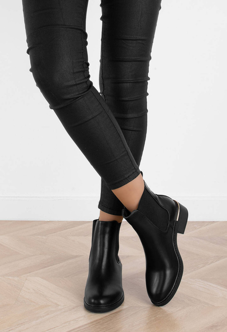 CZARNE BOTKI SKÓRZANE NA SŁUPKU NA PLATFORMIE BECKY 6