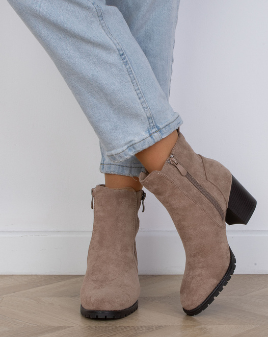 KHAKI DAMSKIE BOTKI NA SŁUPKU ZAMSZOWE GOLIA 6