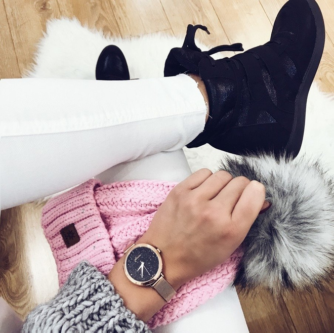 CZARNE BŁYSZCZĄCE SNEAKERSY NA KOTURNIE LOLY 4