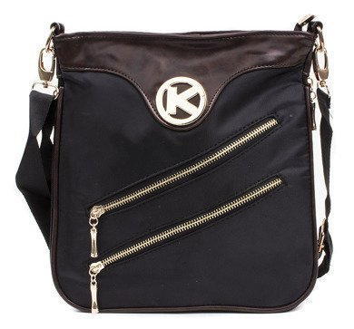 CZARNA TOREBKA LISTONOSZKA