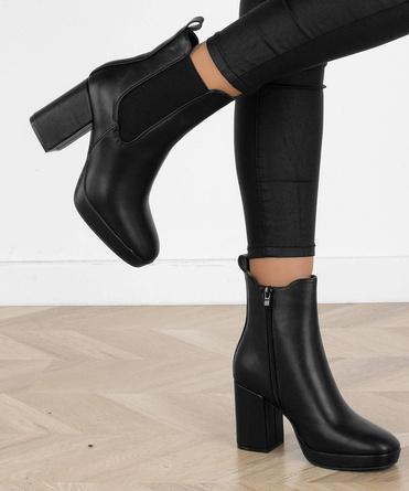 CZARNE DAMSKIE BOTKI NA SŁUPKU SKÓRZANE RORI