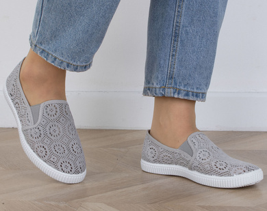SZARE KORONKOWE BALERINKI TENISÓWKI WSUWANE ALMOR