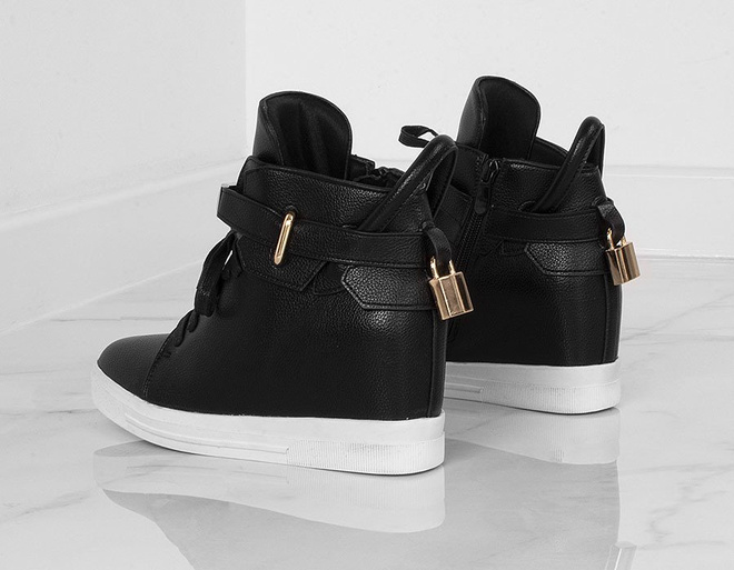 CZARNE SNEAKERSY Z KŁÓDKĄ BENNY 2