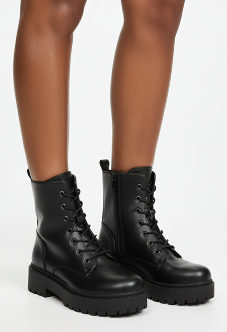 CZARNE BOTKI  DAMSKIE OCIEPLANE TRAPERY NA PLATFORMIE ESTERI 2