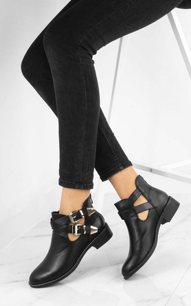 CZARNE BOTKI Z WYCIĘCIAMI KIENNA