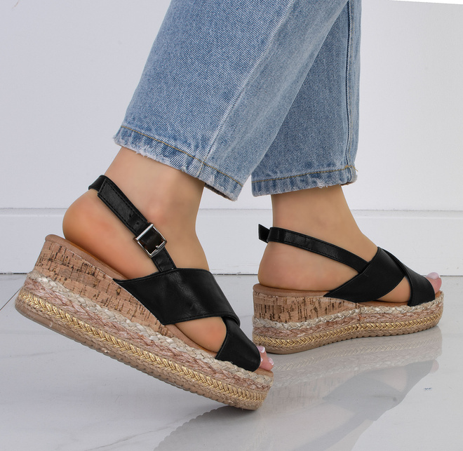CZARNE SANDAŁY SKÓRZANE NA KOTURNIE ESPADRYLE CARYN 6