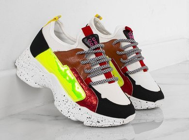 SNEAKERSY NA PLATFORMIE HOLOGRAM BARIS