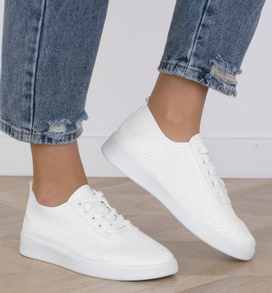 BIAŁE TRAMPKI DAMSKIE AŻUROWE SZNUROWANE AYLANA