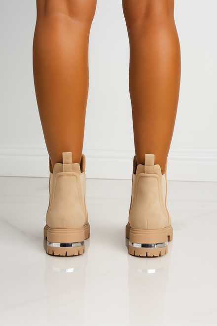 BEŻOWE ZAMSZOWE DAMSKIE BOTKI SZTYBLETY PLATFORMA NIVITA 5