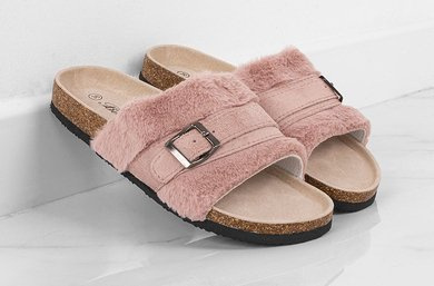 RÓŻOWE KLAPKI NA KORKU Z KLAMRĄ SOFIE