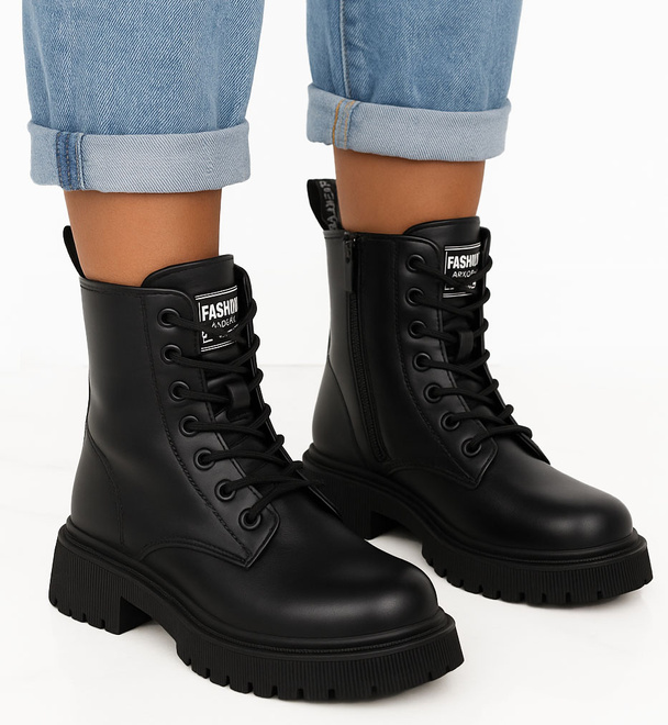 CZARNE SKÓRZANE BOTKI DAMSKIE OCIEPLANE TRAPERY GLANY AXERNE 4