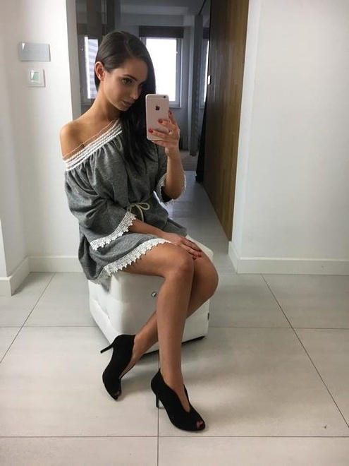 CZARNE ZAMSZOWE  BOTKI Z WYCIĘCIEM MOLIERRO 3