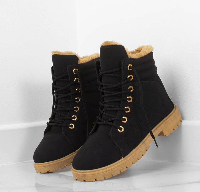 CZARNE OCIEPLANE TRAPERKI BOTKI TIMBERKI RENDI