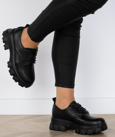 CZARNE DAMSKIE SKÓRZANE BOTKI PÓŁBUTY SZNUROWANE JELLIO