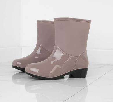 RÓŻOWE KRÓTKIE KALOSZE BOTKI