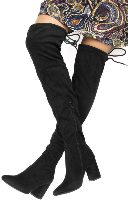 CZARNE KOZAKI ZA KOLANO NA SŁUPKU SELENA 4