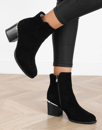 CZARNE DAMSKIE BOTKI ZAMSZOWE NA SŁUPKU ZAMEK KAYLA